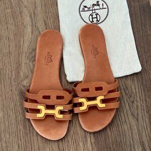 Hermes Caramel Leather Flat Sandals